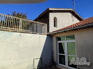 Голяма къща в Методиево Двухэтажный 130 кв.м РЗП 1800 кв.м двор | Дома/Дачи | Методиево