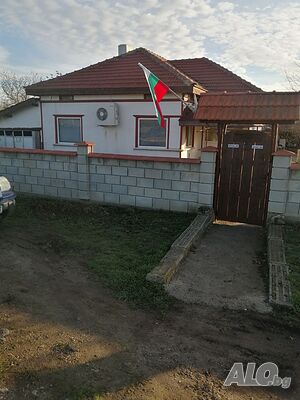 Реновирана къща в Челопечене Одноэтажный 90 кв.м РЗП 600 кв.м двор | Дома/Дачи | Челопечене