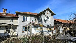 Двуетажна къща в с. Балван Двухэтажный 90 кв.м РЗП 1360 кв.м двор | Дома/Дачи | Балван