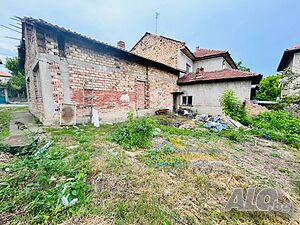 Едноетажна къща в гр. Горна Оряховица Одноэтажный 95 кв.м РЗП 450 кв.м двор | Дома/Дачи | Горна Оряховица