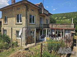 Двуетажна къща в с. Бяла река Двухэтажный 115 кв.м РЗП 1000 кв.м двор | Дома/Дачи | Бяла река