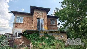 Двуетажна тухлена къща в Златарица Двухэтажный 92 кв.м РЗП 464 кв.м двор | Дома/Дачи | Златарица