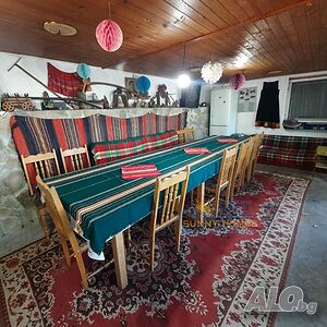 Две обзаведени едноетажни къщи с голям двор в близост до гр. Дряново Одноэтажный 160 кв.м РЗП 5545 кв.м двор | Дома/Дачи | Туркинча