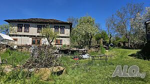 Къща край гр. Дряново Двухэтажный 145 кв.м РЗП 2660 кв.м двор | Дома/Дачи | Дряново