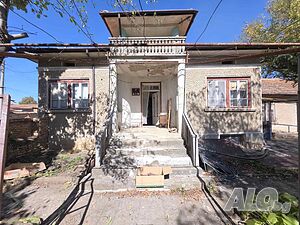 Къща с голям двор с. Лесичери Двухэтажный 120 кв.м РЗП 2000 кв.м двор | Дома/Дачи | Лесичери
