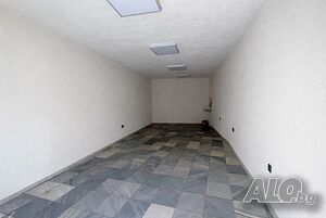 ***Търговско помещение под наем*** Магазин Офис Медицинский кабинет Салон красоты Спорт Другое 32 кв.м Первый наземный этаж | Магазины, Офисы | Училищни Хасково