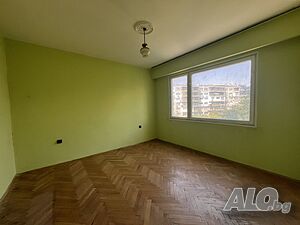Двустаен апартамент в кв. Тракия Двухкомнатная 58 кв.м Панель 1980 г. 4 этаж Не последний | Квартиры | Тракия Шумен