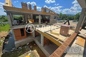 Къща/Вила, Мало Бучино, 320 кв.м., 460000 € Трехэтажный 320 кв.м РЗП 320 кв.м двор | Дома/Дачи | Мало Бучино