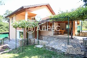 Къща/Вила, Бальовци, 157 кв.м., 240000 € Двухэтажный 157 кв.м РЗП 805 кв.м двор | Дома/Дачи | Бальовци