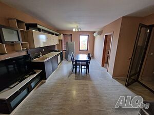 Агенция АДРЕС дава под наем Трехкомнатная 80 кв.м Обставленная Последний этаж | Квартиры, Комнаты | Център Пазарджик