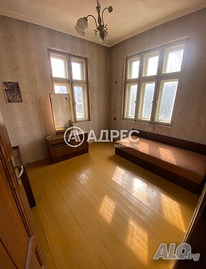 Продава етаж от къща в град Килифарево 649844 Этаж от дома 120 кв.м РЗП 263 кв.м двор | Дома/Дачи | Килифарево