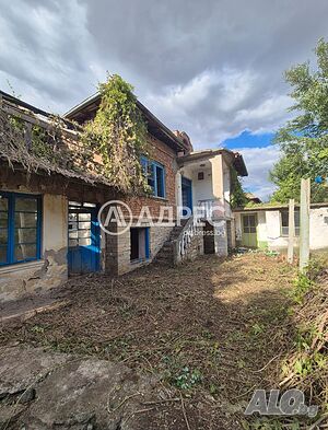 Продава къща в с. Обединение 670886 Двухэтажный 68 кв.м РЗП 1544 кв.м двор | Дома/Дачи | Обединение