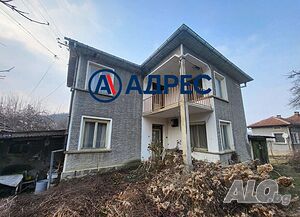 Къща в с. Боазът Двухэтажный 155 кв.м РЗП 3109 кв.м двор | Дома/Дачи | Боазът