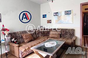 АДРЕС продава ЕКСКЛУЗИВНО! Двустаен апартамент в кв. Златен рог, тухлен блок! Двухкомнатная 64 кв.м Крупнопанельная опалубка/Скользящая опалубка 1980 г. 3 этаж Не последний | Квартиры | Златен Рог Ямбол