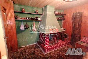 Къща с дворно място в с. Роза Одноэтажный 50 кв.м РЗП 1915 кв.м двор | Дома/Дачи | Роза