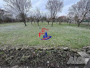 Слънчев равен парцел с фургон в село Царев Брод Продажа 1648 кв.м Не находится в планировке С электричеством Водопровод | Участки под застройку, Инвестиционные проекты | Царев брод