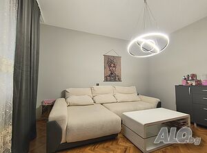 Тристаен апартамент, Център, 68 кв.м., ет. 3/4, тухла, обзаведен Трехкомнатная 68 кв.м Кирпич 1970 г. Не последний | Квартиры | Център Русе