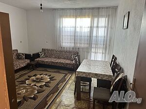 Продава се двуетажна къща Двухэтажный 130 кв.м РЗП 760 кв.м двор | Дома/Дачи | Островица