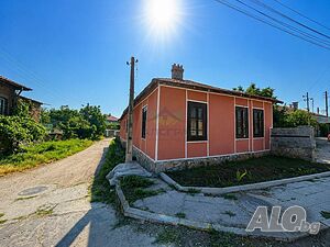 Къща с двор в центъра на село Мененкьово Одноэтажный 70 кв.м РЗП 1140 кв.м двор | Дома/Дачи | Мененкьово