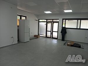 Помещение 45 м2 след ремовт в Каргон Магазин Офис Медицинский кабинет Спорт Другое 45 кв.м Первый наземный этаж | Магазины, Офисы | Каргон Ямбол