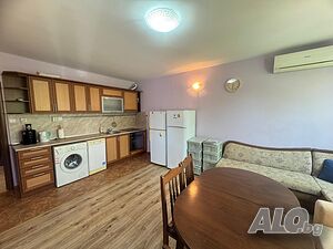 Многостаен апартамент в жилищна сграда, гр. Несебър Многокомнатная 115 кв.м Кирпич 2012 г. 1 этаж Не последний | Квартиры | Несебър