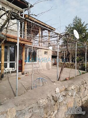 Две къщи в един двор с гараж в с. Златополе, община Димитровград Двухэтажный 170 кв.м РЗП 1500 кв.м двор | Дома/Дачи | Златополе