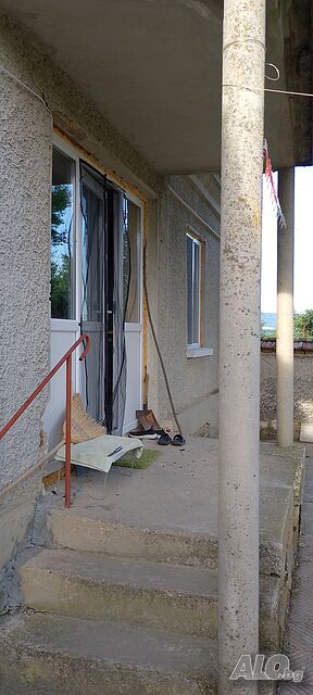 Къща в с. Златар Одноэтажный 80 кв.м РЗП 2225 кв.м двор | Дома/Дачи | Златар