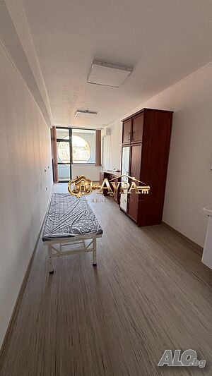 Офиси под наем в работеща сграда в центъра на Хасково Офис Салон красоты Спорт Другое 19 кв.м Второй этаж | Магазины, Офисы | Център Хасково