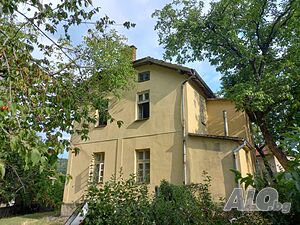 Продавам къща в село Миланово Двухэтажный 240 кв.м РЗП 1500 кв.м двор | Дома/Дачи | Миланово