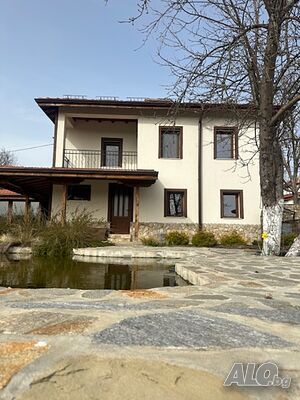 Продажба Къща гр. Велико Търново - с. Войнежа 5314m² Двухэтажный 180 кв.м РЗП 5314 кв.м двор | Дома/Дачи | Войнежа