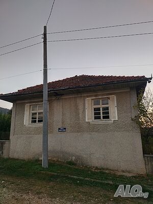 Собственик продава Двухэтажный 132 кв.м РЗП 834 кв.м двор | Дома/Дачи | Кипилово
