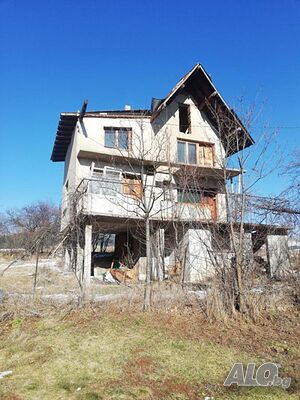 Къща в Старо село - в. з. Двухэтажный 88 кв.м РЗП 737 кв.м двор | Дома/Дачи | Старо село