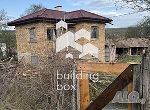 Къща на два етажа в село Войводино 70 кв.м РЗП 979 кв.м двор | Дома/Дачи | Войводино