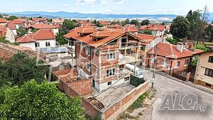 Голяма къща с потенциал за две семейства или къща за гости до Вили Костенец Двухэтажный 469 кв.м РЗП | Дома/Дачи | Костенец