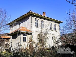 Балканска къща с просторен двор на 10 минути от Троян Двухэтажный 126 кв.м РЗП | Дома/Дачи | Балабанско