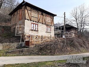 Двуетажна къща с двор и стопанска постройка край Трявна Двухэтажный 114 кв.м РЗП | Дома/Дачи | Долни Радковци