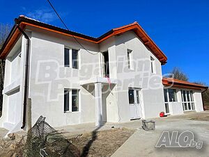 Къща в района на Варна Двухэтажный 140 кв.м РЗП | Дома/Дачи | Изгрев