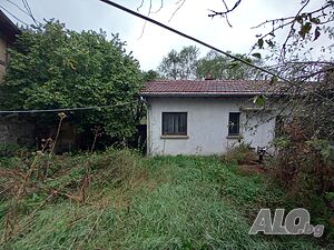 Продава къща в село Бели Искър Одноэтажный 111 кв.м РЗП 677 кв.м двор | Дома/Дачи | Бели Искър