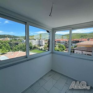 Продава се тристаен апартамент Трехкомнатная 124 кв.м Кирпич 2022 г. 5 этаж Последний этаж | Квартиры | Момчилград