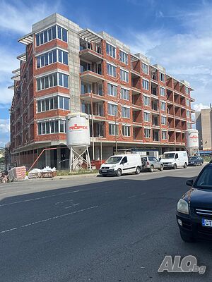 Продава се двустаен апартамент Двухкомнатная 110 кв.м Кирпич 2024 г. Не последний | Квартиры | Момчилград