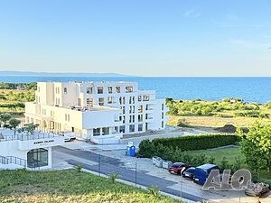 Sunny Island Bohemia - тристаен южен апартамент Трехкомнатная 104 кв.м Кирпич 2026 г. 2 этаж Не последний | Квартиры | Аклади Черноморец