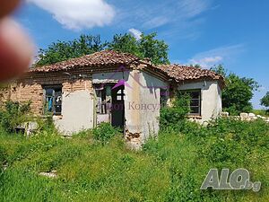 Къща в обл. Добрич с. Дебрене до Стожер Одноэтажный 50 кв.м РЗП 1250 кв.м двор | Дома/Дачи | Дебрене