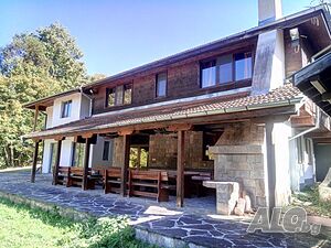 Публична продан от ЧСИ на Парцел с къща в с. Рибарица с. Рибарица, местност ”Въртопете” 66 кв.м РЗП | Дома/Дачи | Рибарица