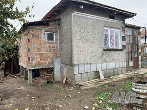 Публична продан от ЧСИ на Къща в гр. Кубрат гр. Кубрат, ул. Панайот Хитов № 16 58 кв.м РЗП | Дома/Дачи | Кубрат