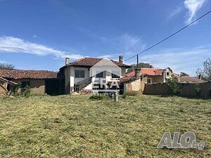 САМО В ЕРА! ЕРА Сити Център продава дворно място с къща в с. Дъбово Двухэтажный 90 кв.м РЗП 838 кв.м двор | Дома/Дачи | Дъбово