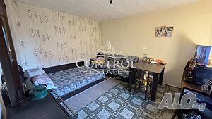Едноетажна къща с голям двор в гр. Дебелец 90 кв.м РЗП 840 кв.м двор | Дома/Дачи | Дебелец