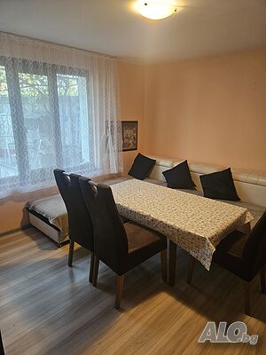 Къща с двор и гараж Одноэтажный 133 кв.м РЗП 1625 кв.м двор | Дома/Дачи | Преславен