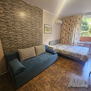Двуетажна къща. Двухэтажный 100 кв.м РЗП 175 кв.м двор | Дома/Дачи | Омуртаг