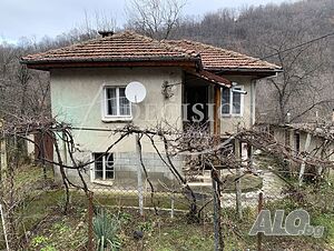 140 кв.м РЗП 790 кв.м двор Двухэтажный 140 кв.м РЗП 790 кв.м двор | Дома/Дачи | Стоките