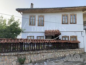 104 кв.м РЗП 345 кв.м двор Двухэтажный 104 кв.м РЗП 345 кв.м двор | Дома/Дачи | Дряново